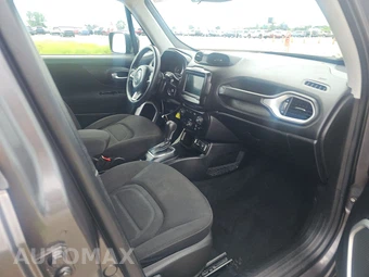 2019 Jeep Renegade Latitude - miniatura 8
