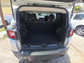 2019 Jeep Renegade Latitude – miniatura 11