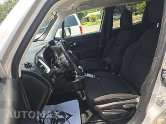 2019 Jeep Renegade Latitude – miniatura 3