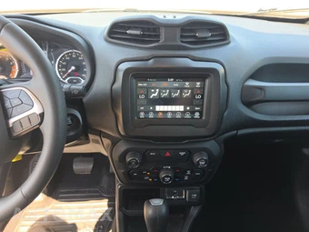 2019 Jeep Renegade Latitude – miniatura 11
