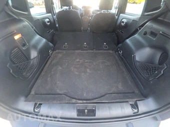 2019 Jeep Renegade Latitude – miniatura 16
