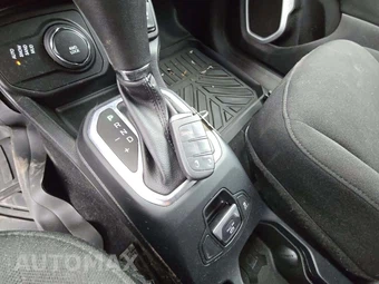 2019 Jeep Renegade Sport - miniatura 8