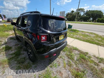 2019 Jeep Renegade Trailhawk – miniatura 2
