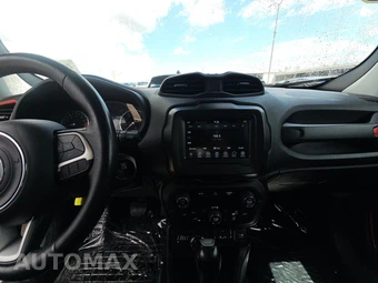 2019 Jeep Renegade Trailhawk – miniatura 11