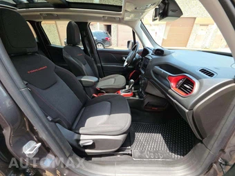 2019 Jeep Renegade Trailhawk - miniatura 18