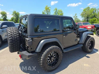 2019 Jeep Wrangler Sport - miniatura 3