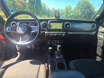 2019 Jeep Wrangler Unlimited Sahara - miniatura 11