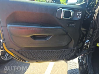 2019 Jeep Wrangler Unlimited Sahara - miniatura 9
