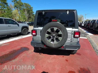 2019 Jeep Wrangler Unlimited Sahara - miniatura 4