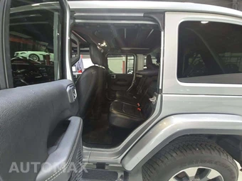 2019 Jeep Wrangler Unlimited Sahara - miniatura 13