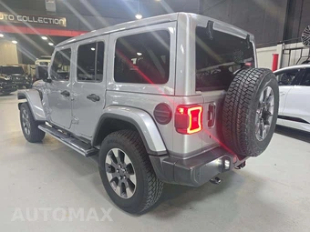 2019 Jeep Wrangler Unlimited Sahara - miniatura 2