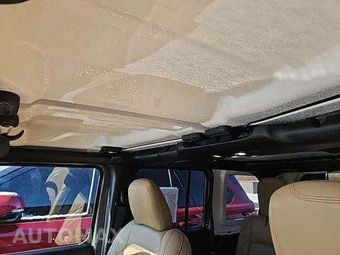 2019 Jeep Wrangler Unlimited Sahara - miniatura 11