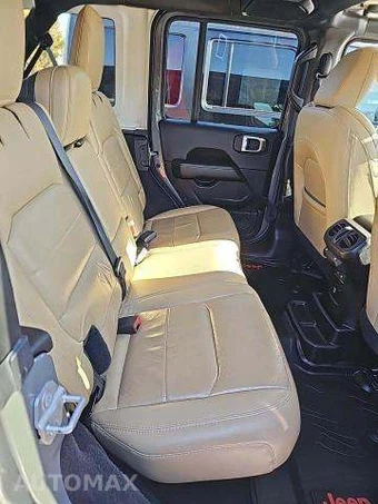 2019 Jeep Wrangler Unlimited Sahara - miniatura 16