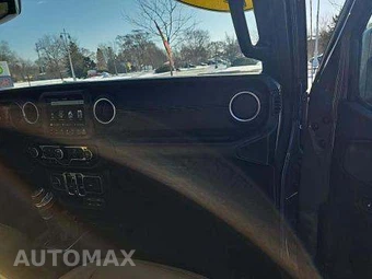 2019 Jeep Wrangler Unlimited Sahara - miniatura 19