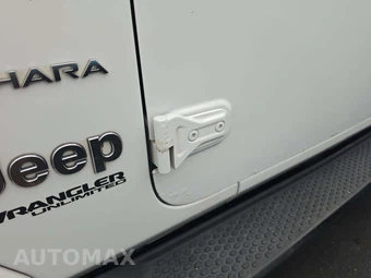 2019 Jeep Wrangler Unlimited Sahara - miniatura 32