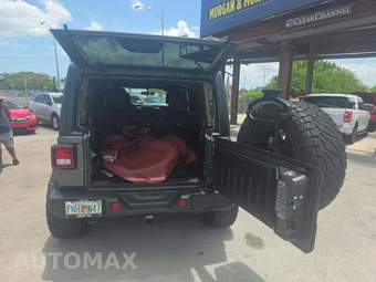 2019 Jeep Wrangler Unlimited Sahara - miniatura 11
