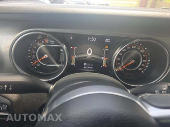2019 Jeep Wrangler Unlimited Sahara - miniatura 6