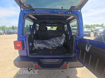 2019 Jeep Wrangler Unlimited Sahara - miniatura 11