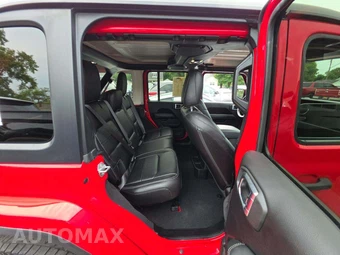 2019 Jeep Wrangler Unlimited Sahara - miniatura 16