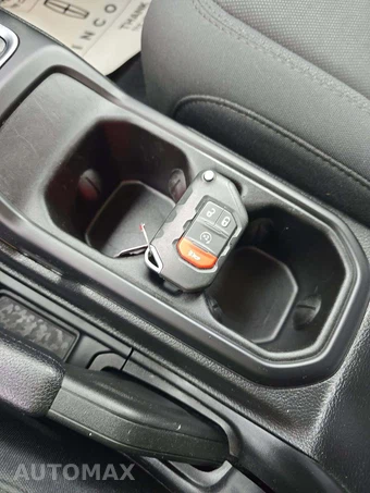 2019 Jeep Wrangler Unlimited Sahara - miniatura 5