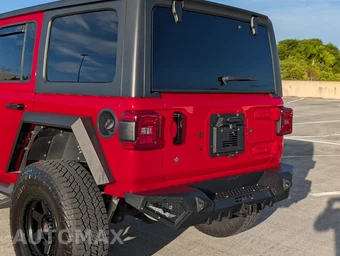 2019 Jeep Wrangler Unlimited Sahara - miniatura 17