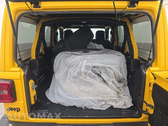 2019 Jeep Wrangler Unlimited Sahara - miniatura 16