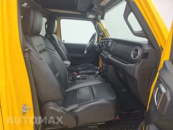 2019 Jeep Wrangler Unlimited Sahara - miniatura 8
