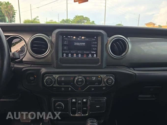 2019 Jeep Wrangler Unlimited Sahara - miniatura 6