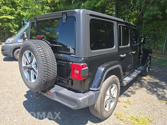2019 Jeep Wrangler Unlimited Sahara - miniatura 3