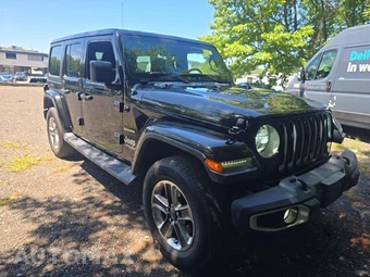2019 Jeep Wrangler Unlimited Sahara - miniatura 4