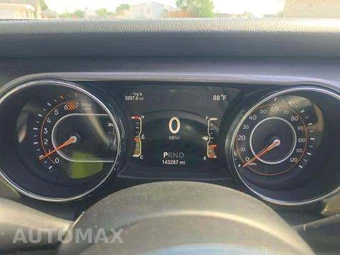 2019 Jeep Wrangler Unlimited Sahara - miniatura 10