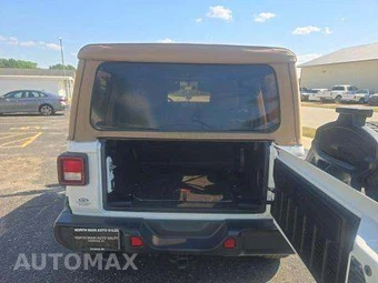 2019 Jeep Wrangler Unlimited Sahara - miniatura 15