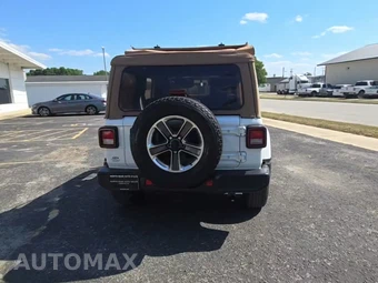 2019 Jeep Wrangler Unlimited Sahara - miniatura 4