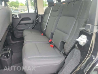 2019 Jeep Wrangler Unlimited Sahara - miniatura 10