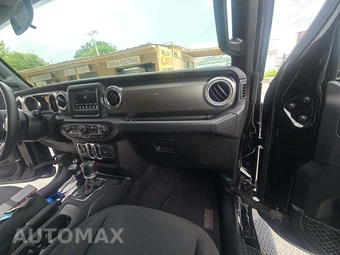 2019 Jeep Wrangler Unlimited Sahara - miniatura 16
