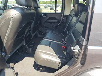 2019 Jeep Wrangler Unlimited Sahara - miniatura 13