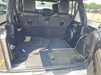 2019 Jeep Wrangler Unlimited Sahara - miniatura 16
