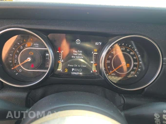 2019 Jeep Wrangler Unlimited Sahara - miniatura 6