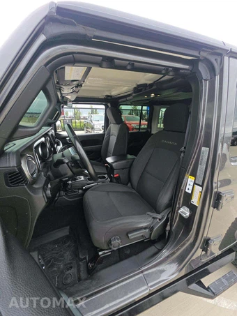 2019 Jeep Wrangler Unlimited Sahara - miniatura 3