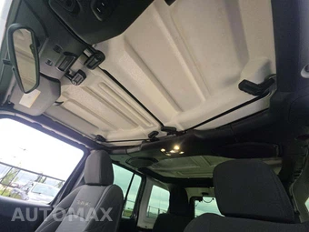 2019 Jeep Wrangler Unlimited Sahara - miniatura 8
