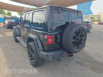 2019 Jeep Wrangler Unlimited Sahara - miniatura 6