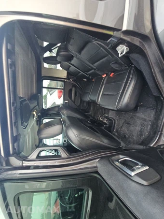 2019 Jeep Wrangler Unlimited Sahara - miniatura 13