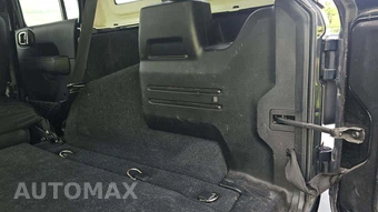 2019 Jeep Wrangler Unlimited Sahara - miniatura 24