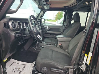 2019 Jeep Wrangler Unlimited Sahara - miniatura 7