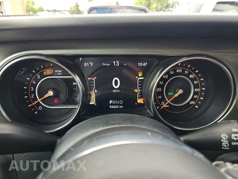 2019 Jeep Wrangler Unlimited Sahara - miniatura 12
