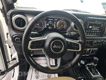 2019 Jeep Wrangler Unlimited Sahara - miniatura 10