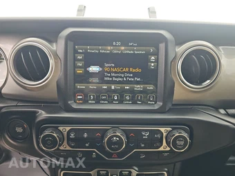 2019 Jeep Wrangler Unlimited Sahara - miniatura 11