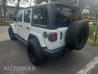 2019 Jeep Wrangler Unlimited Sahara - miniatura 6