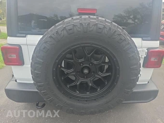 2019 Jeep Wrangler Unlimited Sahara - miniatura 7