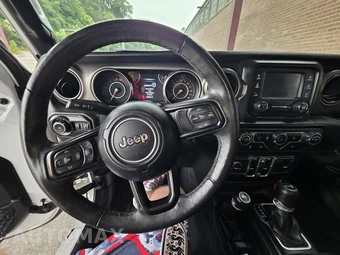 2019 Jeep Wrangler Unlimited Sport S - miniatura 5